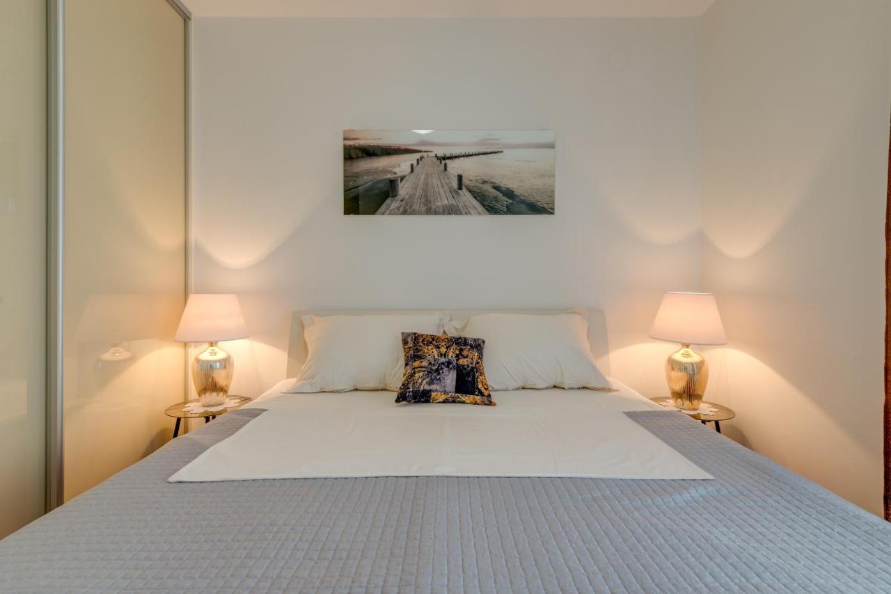 Joy 1 Apartment Novalja Exterior photo