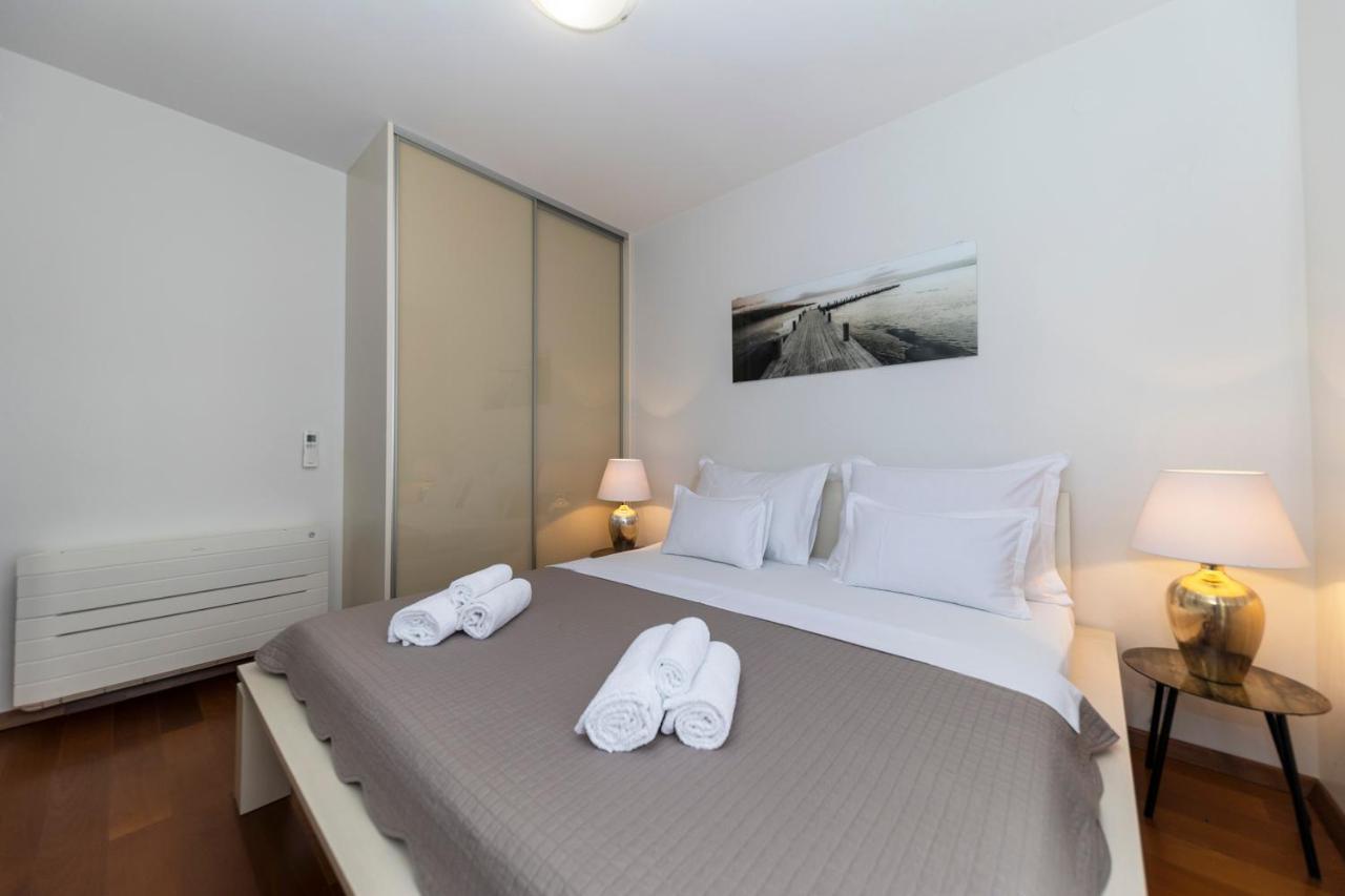 Joy 1 Apartment Novalja Exterior photo